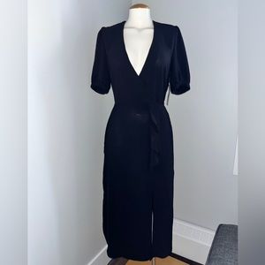 Dex Black Slit V-cut shoulder sleeve dress